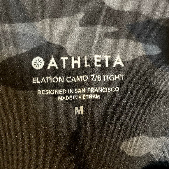Athleta Leggings Womens Medium Black Elation Camo 7/8 Tight Gym Workout Yoga - Picture 3 of 11